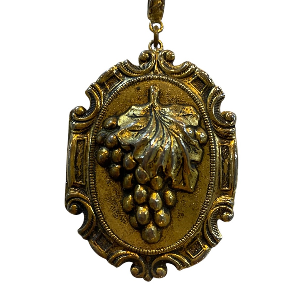 Vintage Oval Large Grape Embossed Pendant Locket